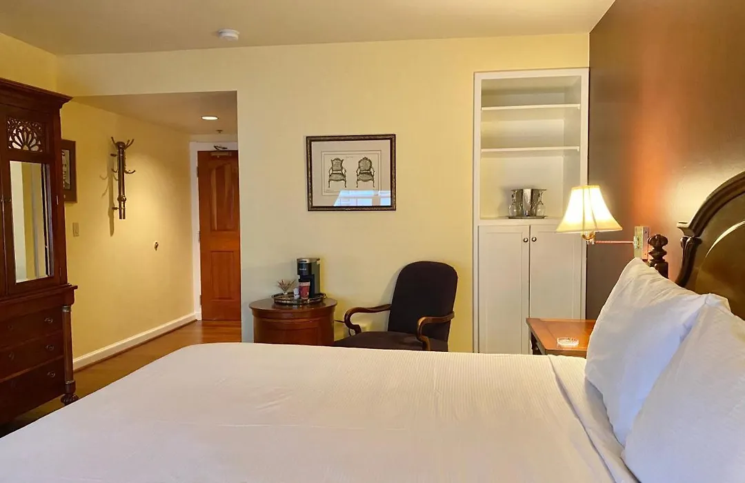 Excelsior Inn-1